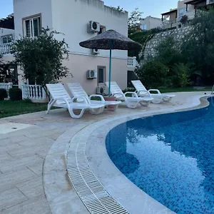 Bodrum Adabükü Merkeze Yakın Tatil parkı Milas