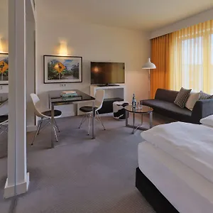 Lejlighedshotel Adina Hackescher Markt, Berlin